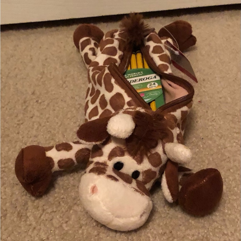 Giraffe Plush Pencil Case Pouch with Ticonderoga pencils 🦒 ✏️